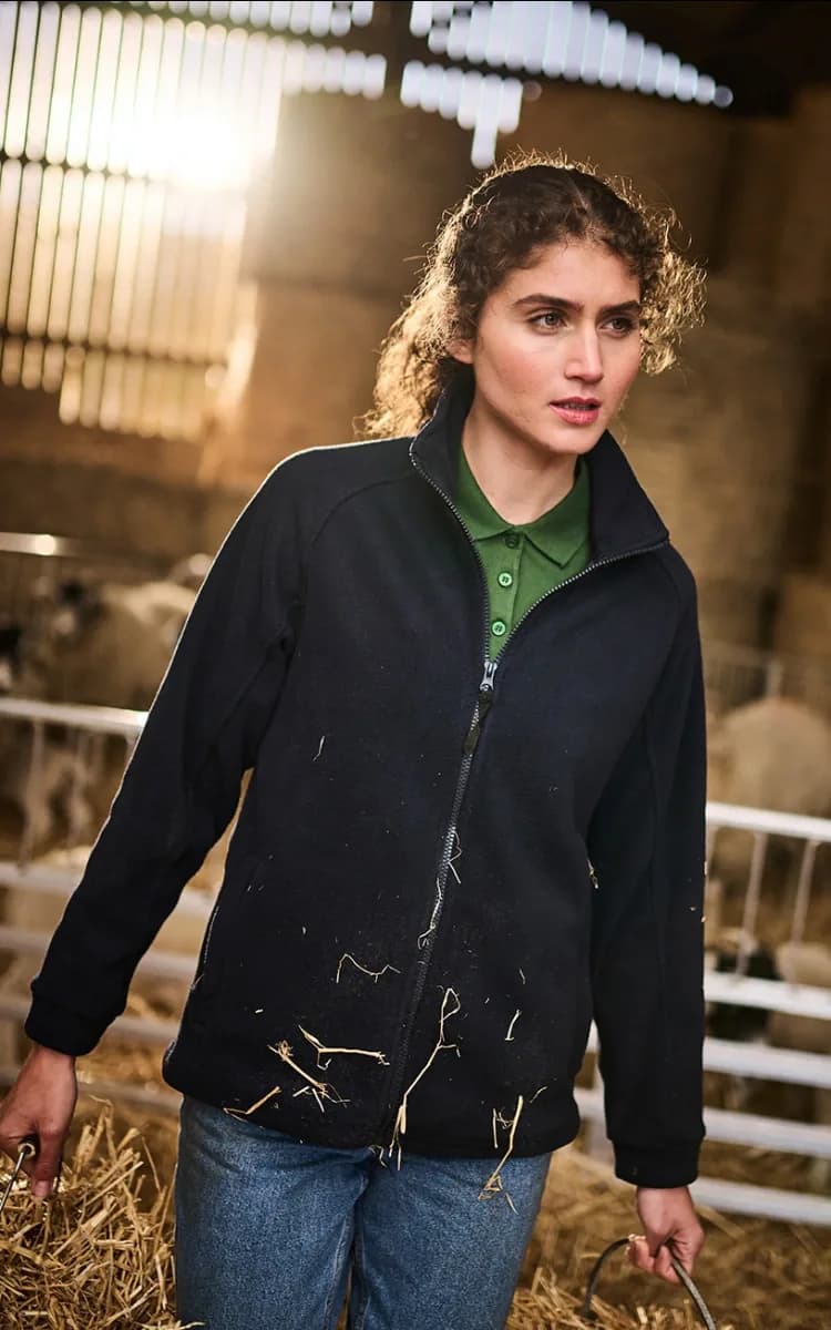 Custom branded fleece jackets for trades — fleece workwear printing Hertfordshire